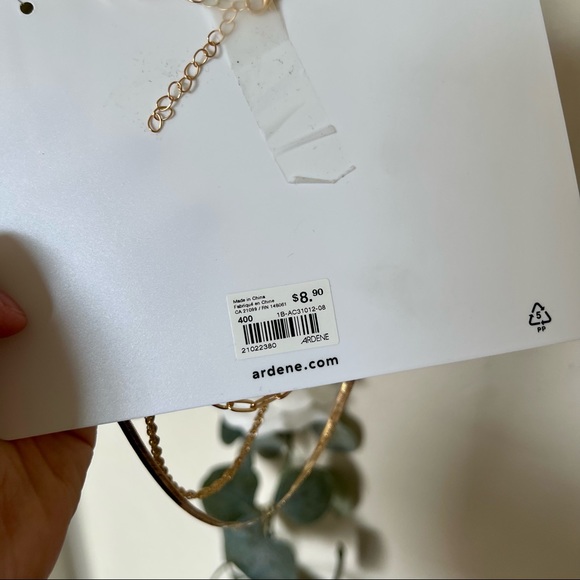 Ardene Gold Layered Necklace - Picture 5 of 5